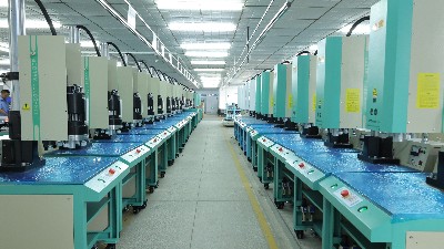 破解廈門液晶屏焊接痛點：超聲波焊接機如何實現(xiàn)良品率提升40%？